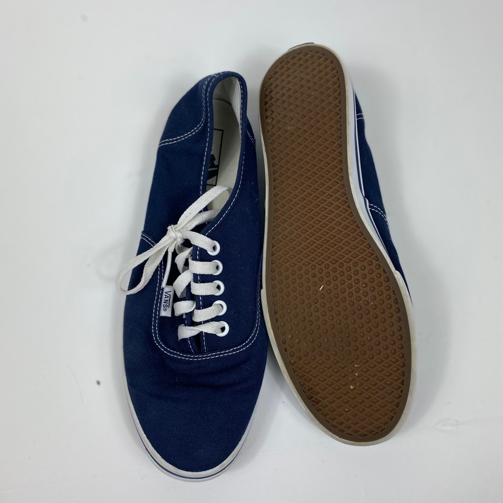 Vans - Picture 6 of 6